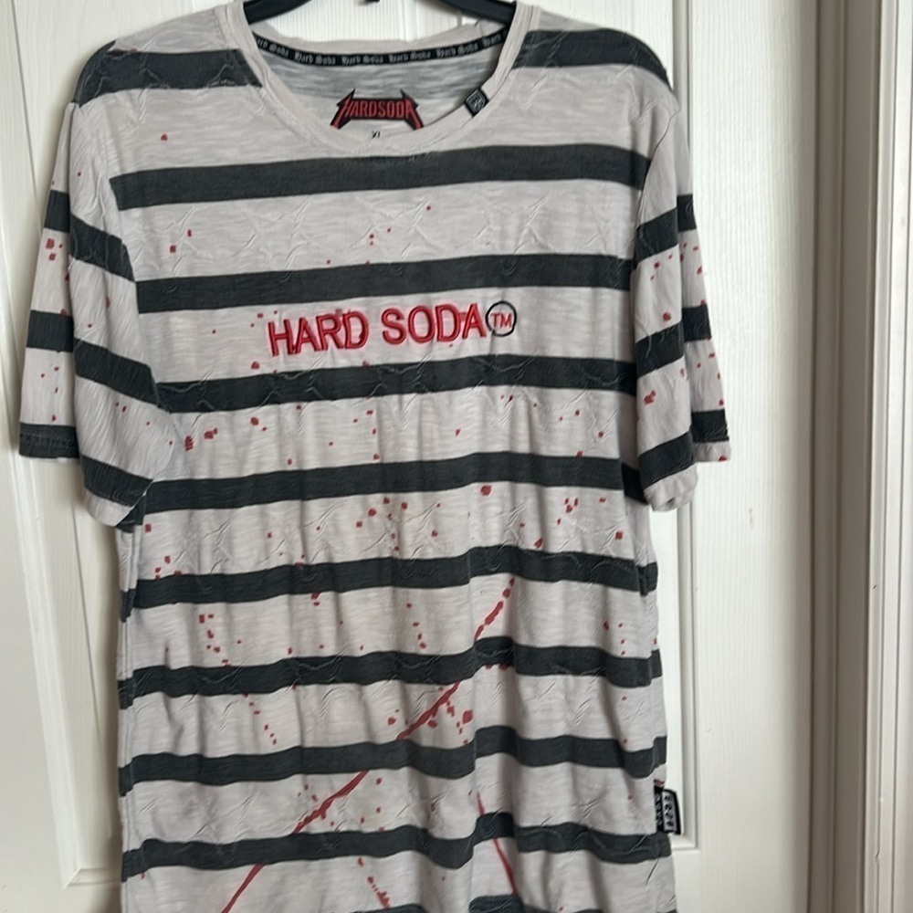 Hard soda t shirt. Gray black striped with Red splatter design.  Size XL